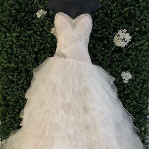 Sophia Tolli Venus Ivory/Nude Size 10 Ballgown